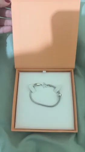 Vende-se pulseira Vivara