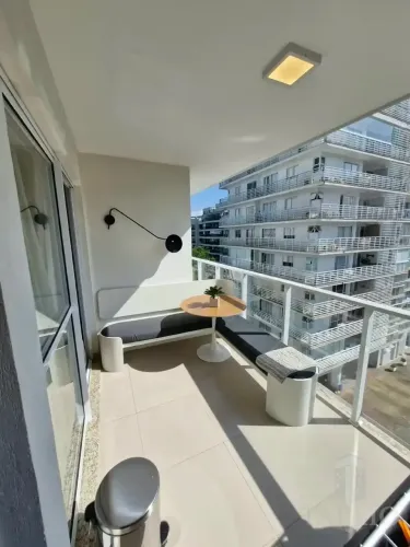 Apartamento com 2 Quartos para aluguel, 70m² - Recreio dos Bandeirantes - RJ