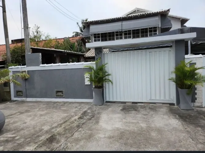 Casa para Venda em Saquarema, Itaúna, 2 dormitórios, 2 suítes, 3 banheiros, 1 vaga