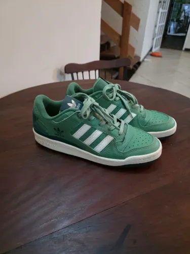 Tenis adidas forum tamanho 41