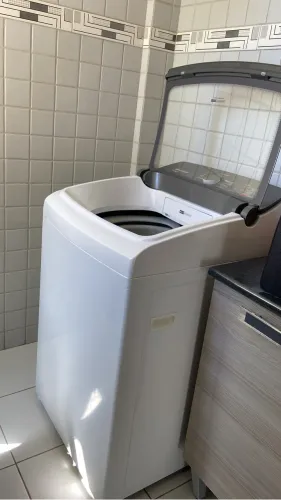 Vende-se máquina de lavar roupa