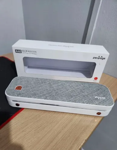 Impressora Térmica Portátil Peripage c/ kit folhas A4