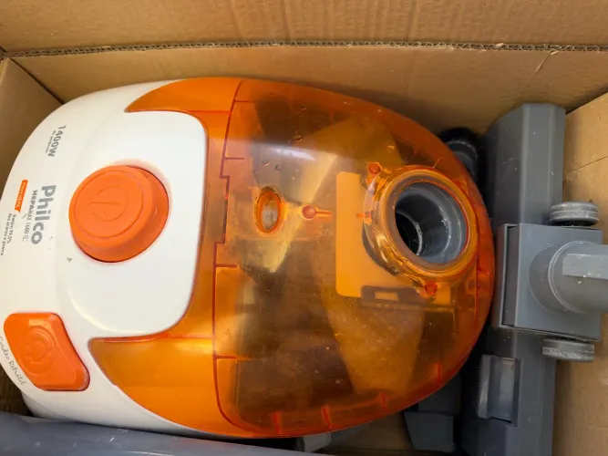 Aspirador de pó Philco