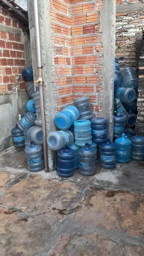 Galão de água