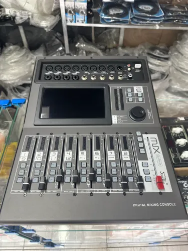 Mesa digital Dm20m