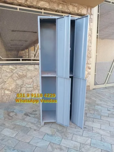 Roupeiro Locker Escaninho 4 Portas Grandes de Aço Entrega Grátis . Novo