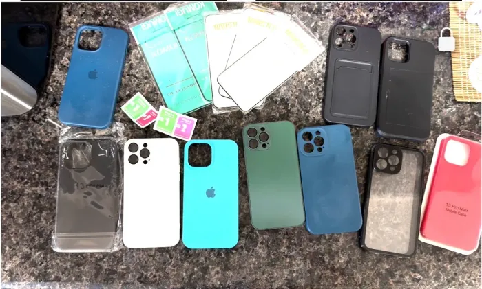 Capas IPhone 13 Pro Max 