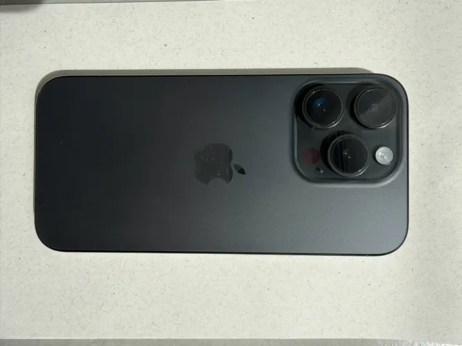 I PHONE 15 PRO 256GB