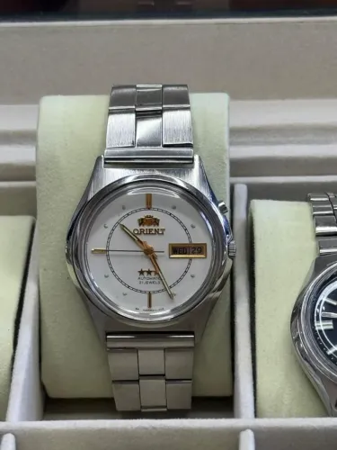 Relógio Orient 3 Estrelas Vintage Automático 21 Rubis 469MA1