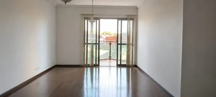 Venda de Apartamentos / Padrão na cidade de Araraquara