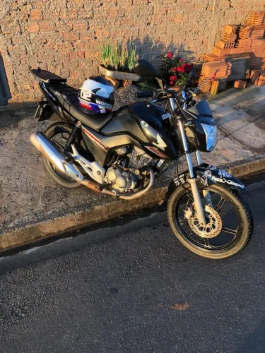 Vende-se fan 160 2016 tudo ok só transferir