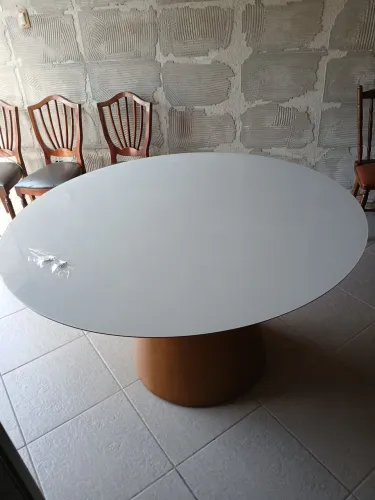Mesa cone com tampo madeira c vidro