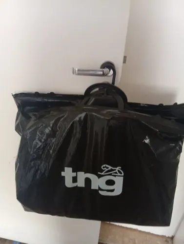 Terno TNG usado 2 vezes só Tam: 42