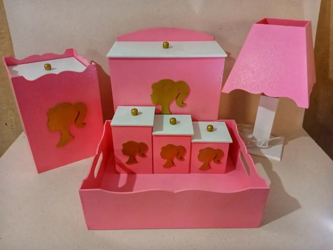 Kit higiene bebê menina 