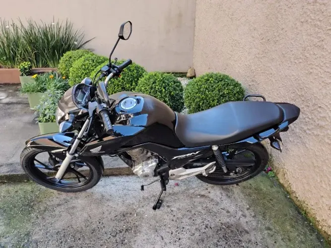 CG 160 FAN FLEX 23/24 - 5.650 KM BEM NOVA