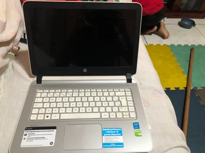 Vendo notebook Hp.