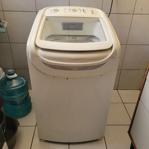 MÁQUINA DE LAVAR ELECTROLUX TURBO 10 KG.