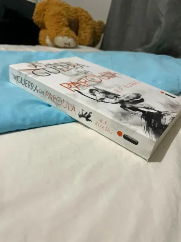 A Guerra da Papoula (R.F. Kuang)