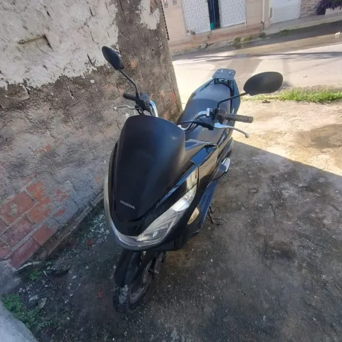 Honda PCX 2016 moto em dia revisada em meu nome