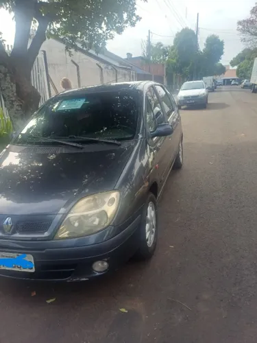 Renault Scenic Rxe/ Privilège 2.0 16V 5P Aut. 2002