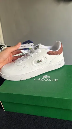 Tênis Lacoste novo 