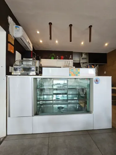 VENDO BALCÃO VITRINE