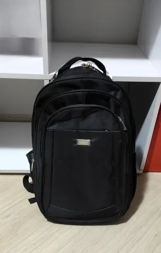 Mochila Executiva para Notebook Resistente Multi Compartimentos
