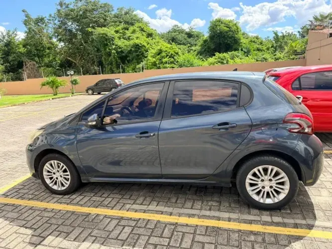 Peugeot 208 Active Pack 1.2 Flex 12V 5P Mec. 2017