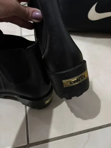 Bota Colcci 35/36