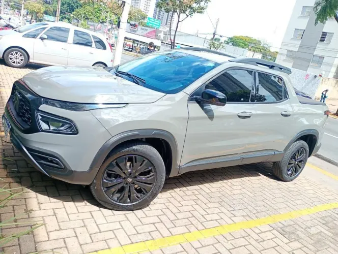Fiat Toro Volcano 1.3 T270 4X2 Flex AUT 2025