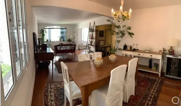 Apartamento à venda na Rua Tapinas, Itaim Bibi, São Paulo