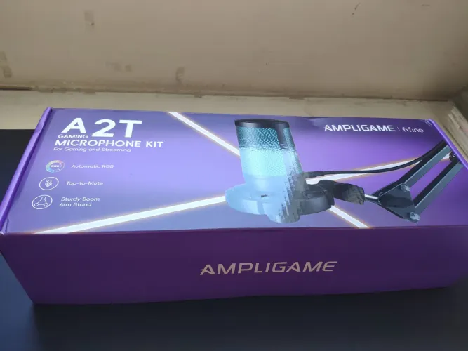 Microfone A2T com braço articulado RGB Fifine. Preto. Novo e lacrado!