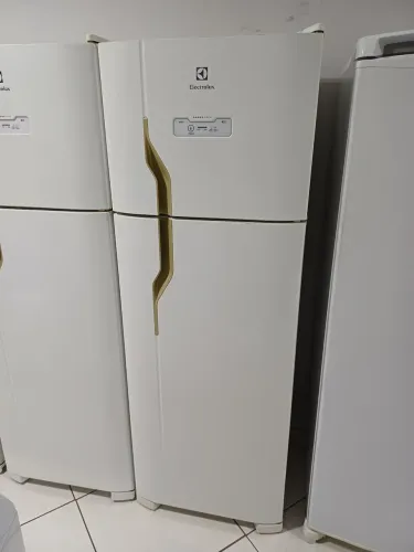 Geladeira Electrolux DFN39