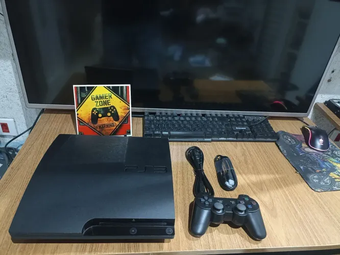 PlayStation 3 PS3 Slim 320GB - Excelente Estado + Controle e Cabos