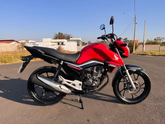 Titan 160 ano 2020 edição limitada 40 anos(abaixo de tabela)