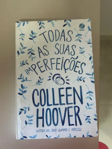 Livro Todas as Suas (Im)Perfeições - Colleen Hoover | Como Novo