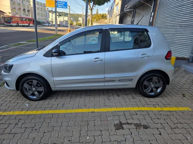 Volkswagen Fox Connect 1.6 Flex 8V 5P 2021