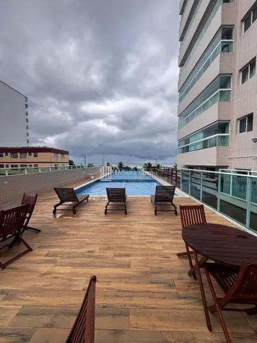FRENTE E VISTA MAR! 2 DORMITÓRIOS S/1 SUÍTE, LAZER CLUBE