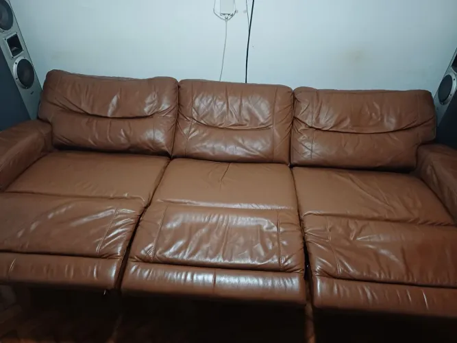 Sofá Natuzzi elétrico couro italiano 