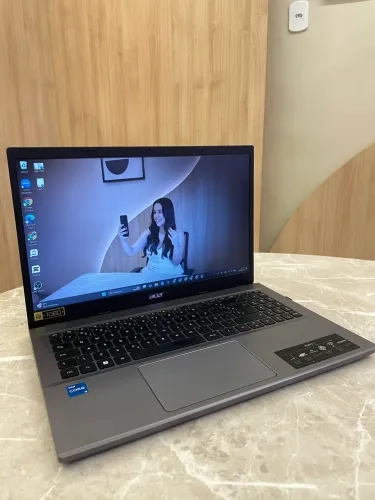 Notebook Acer Aspire 5 A515-57-55B8 Intel Core I5 12ª Geração 8GB RAM 256GB SSD