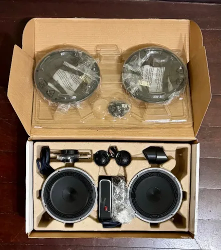 KIT 2 VIA AUDISON VOCE AV KG (6 Pols. / 250w Rms)