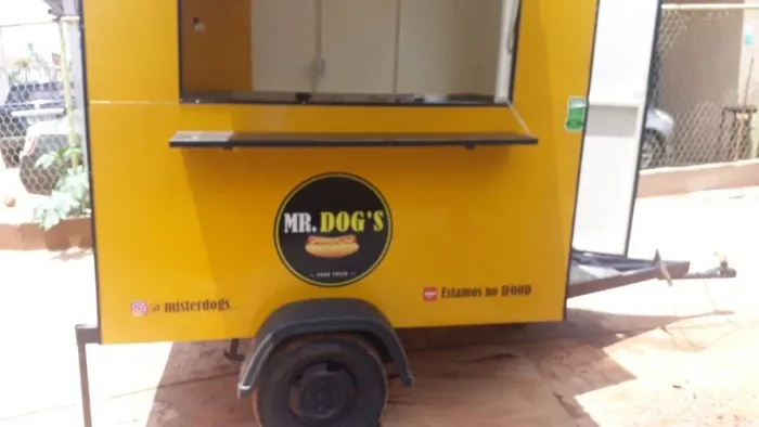 Fábrica de trailer e carretinha e serralheria 40anos no ramo *