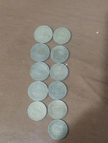 Vendo coleção de moedas de reis