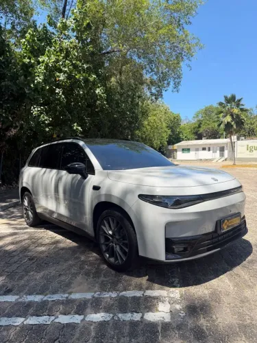 Leapmotor C10 REEV (Híbrido) 2027
