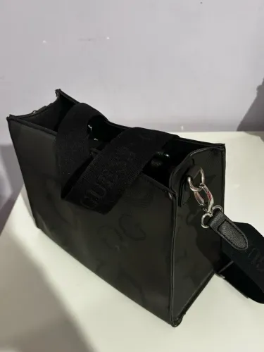 Bolsa Guess