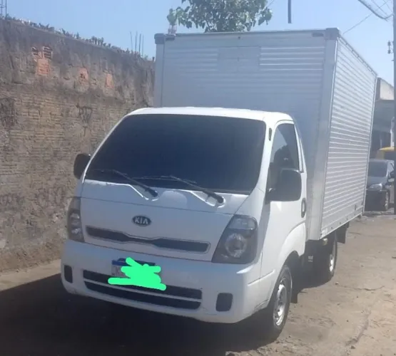 Kia Motors Bongo K-2500 2.5 4X2 TB Diesel 2013