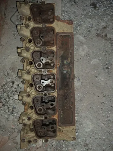 Cabeçote do motor Cummins 6 cil série B 13190/15190/12000/14000/16170/1722/24250/1721/1618