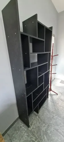 Estante para sala