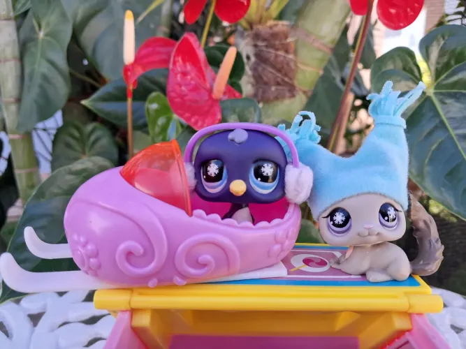 littlest pet shop lps conjunto pinguim #686 e chinchilla #687.