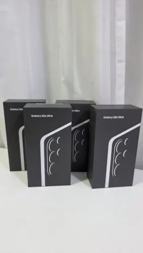 Samsung Galaxy s 26 ultra lacrado versão 256